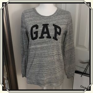 Gap Logo Sweatshirt - Small - Hi-Lo Hem